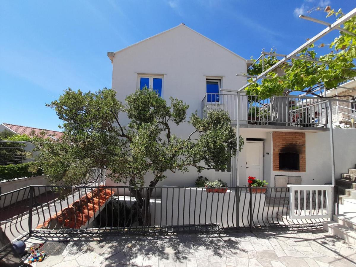 Apartments Knego Mlini Exterior photo